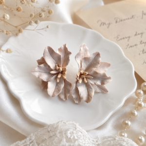Mahinhin Leaves | Statement Piece